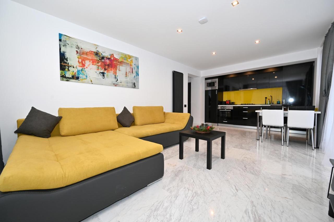 R&B Apartments Predeal Εξωτερικό φωτογραφία