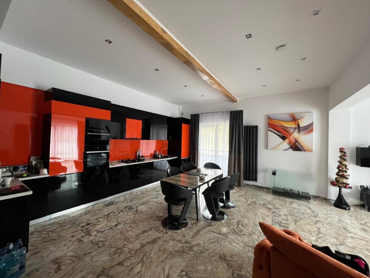 R&B Apartments Predeal Εξωτερικό φωτογραφία